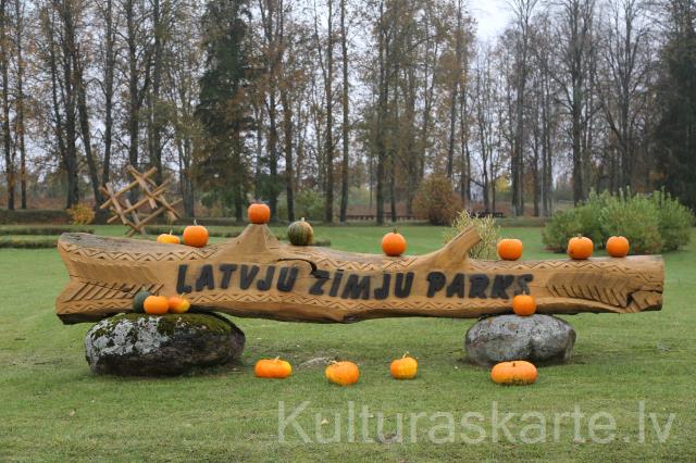 Latvju zīmju parks